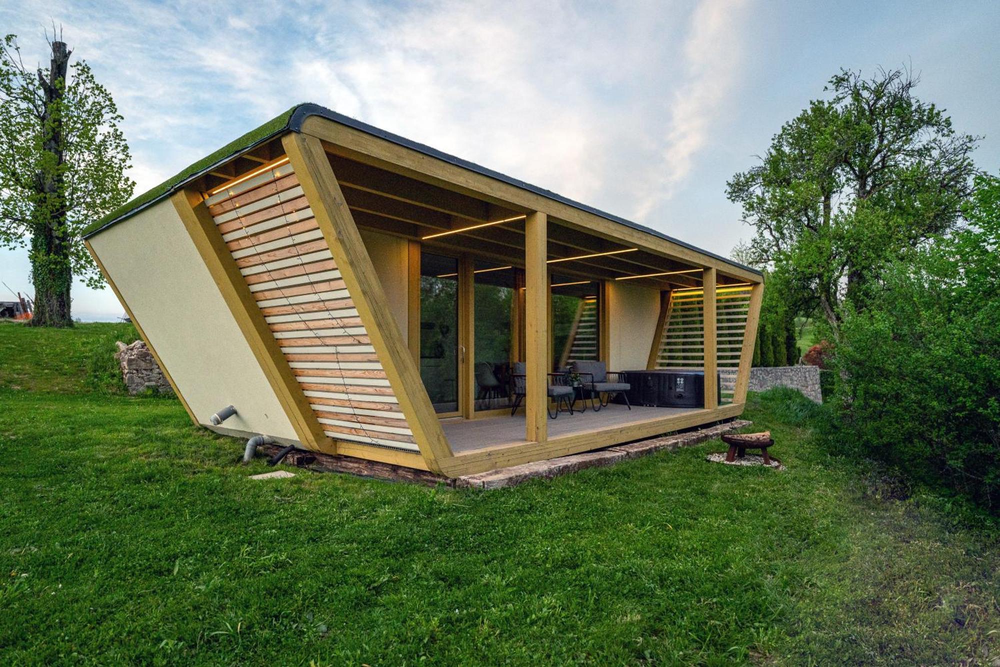 Holiday House Hona Lux Velike Lasce Exterior foto
